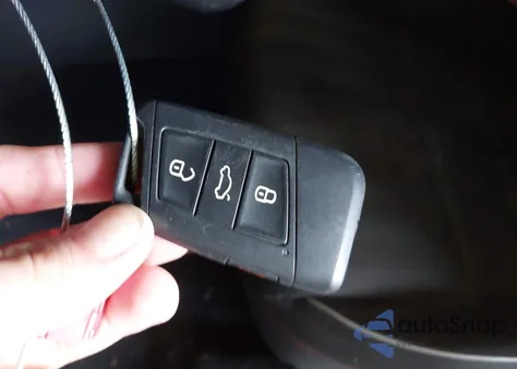 2019 Volkswagen Jetta Gli 2.0T 35Th Anniversary Edition/2.0T Autobahn/2.0T S z USA, uszkodzony, nr VIN 3VW5T7BU6KM187764